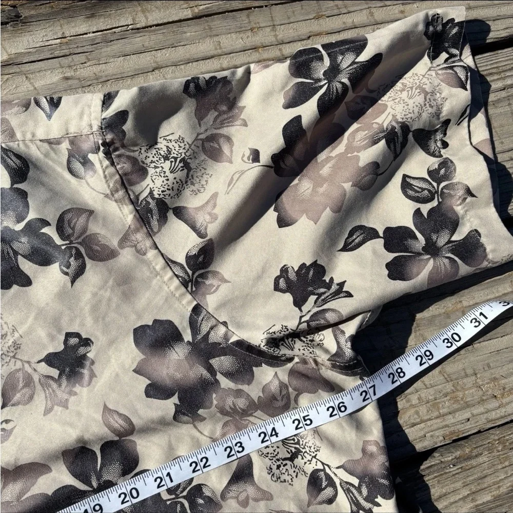 Stacy Adams Beige Floral Short Sleeve Button-Down Hawaiian Shirt - Picture 8 of 10